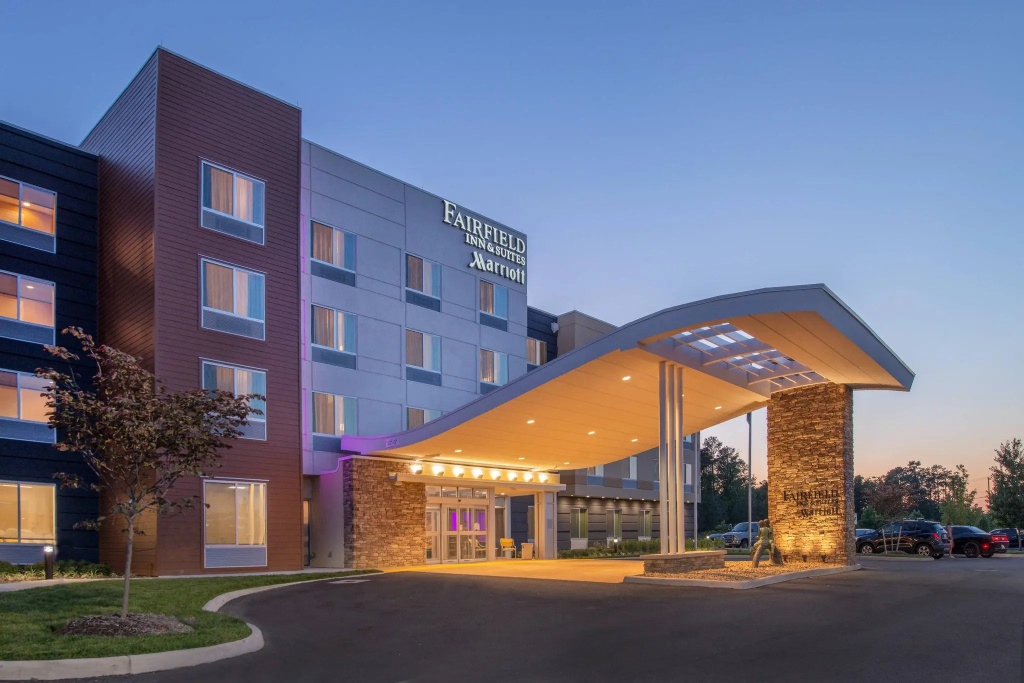 photo 1 of Fairfield Inn & Suites by Marriott Richmond Ashland