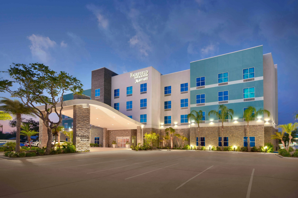 photo 1 of Fairfield Inn & Suites Rockport