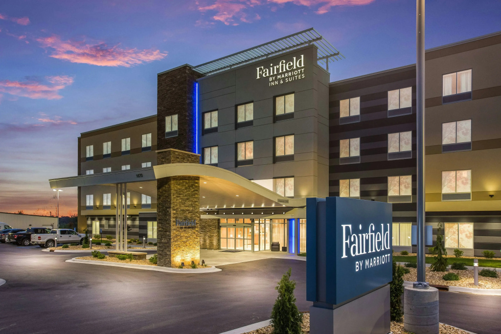 photo 1 of Fairfield Inn & Suites by Marriott Rolla