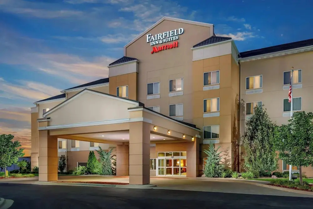 photo 1 of Fairfield Inn & Suites Peoria East
