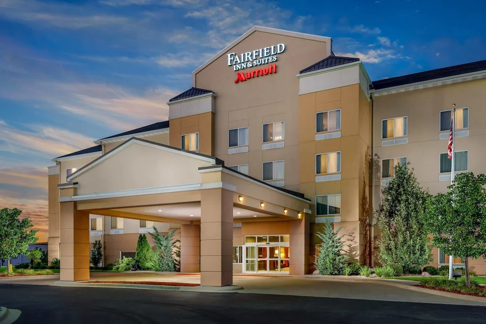 photo 1 of Fairfield Inn & Suites Peoria East