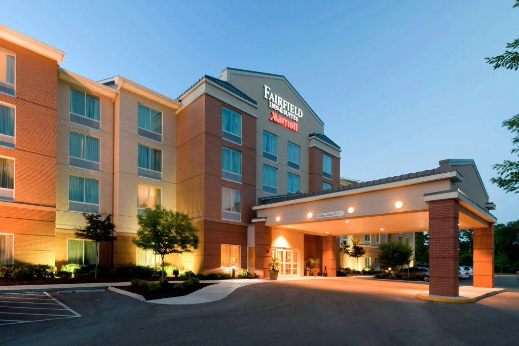photo 1 of Fairfield Inn & Suites Wilmington / Wrightsville Beach