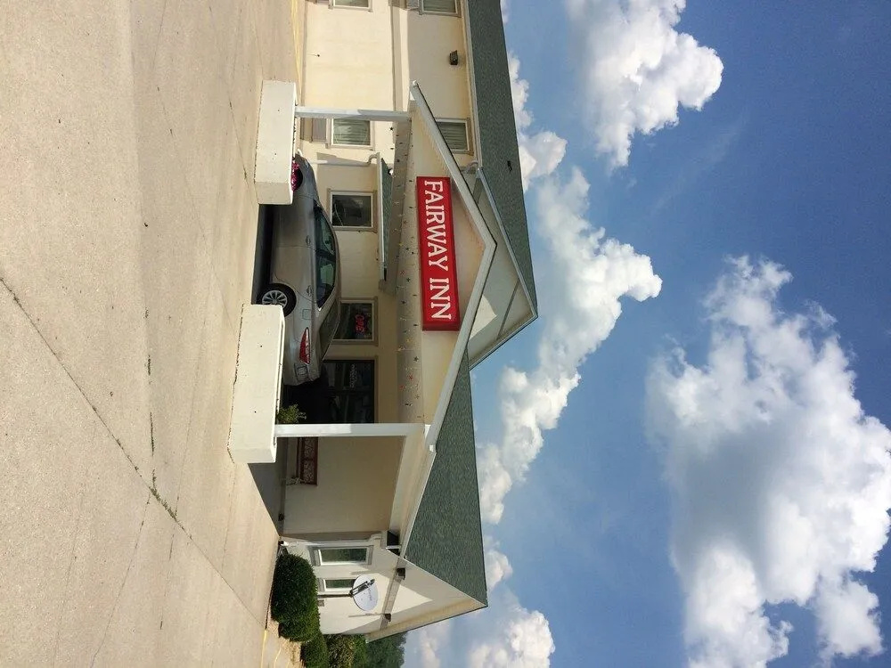 photo 1 of Fairway Inn Florence