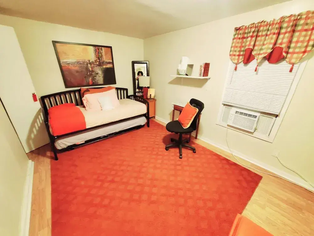 photo 1 of Room-fall Room 3min From Yale, And Other
