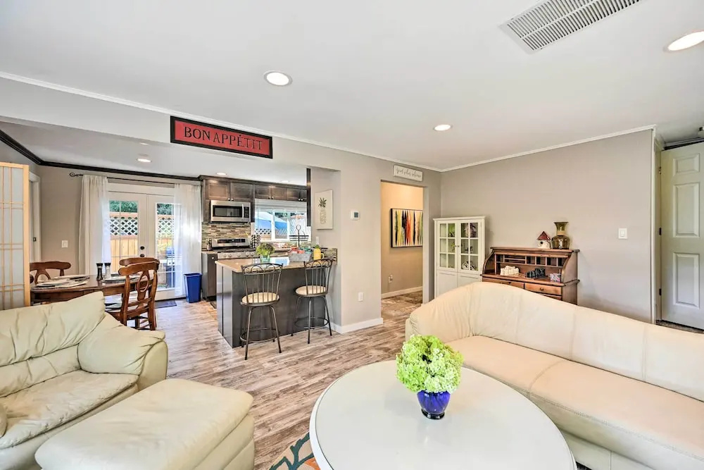 photo 1 of Family-friendly Kirkland Home ~ 1 Mi to Downtown
