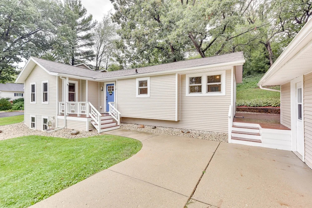 photo 1 of Family-friendly Twin Lakes Home Near Lake Mary!