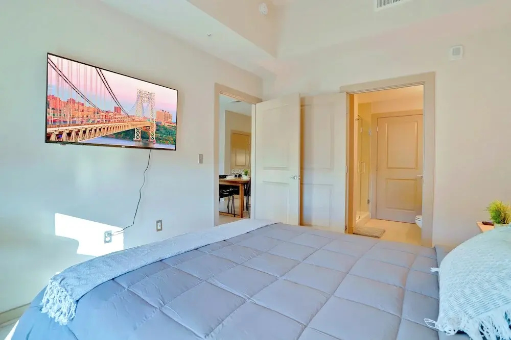 photo 1 of Fantastic 2BR Condo at Crystal City