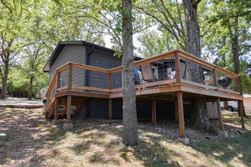 photo 1 of Firefly Cottage 2 Bedroom Cabin By Redawning