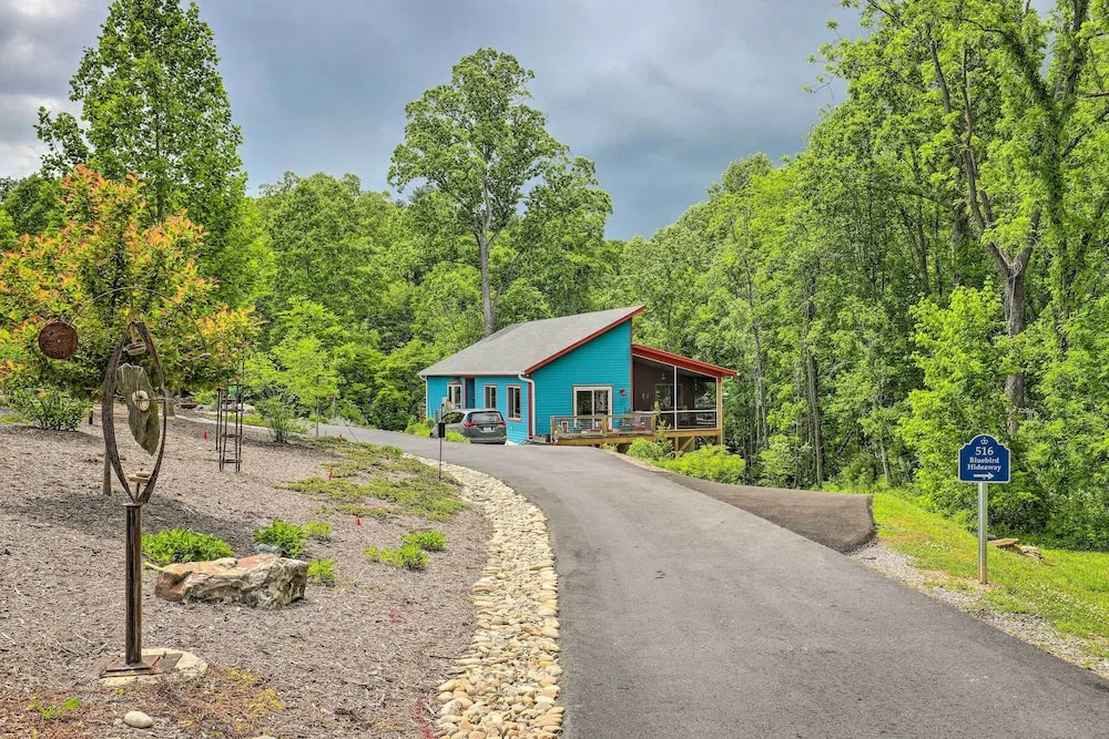 photo 1 of First-floor Asheville Apartment: Great Location!