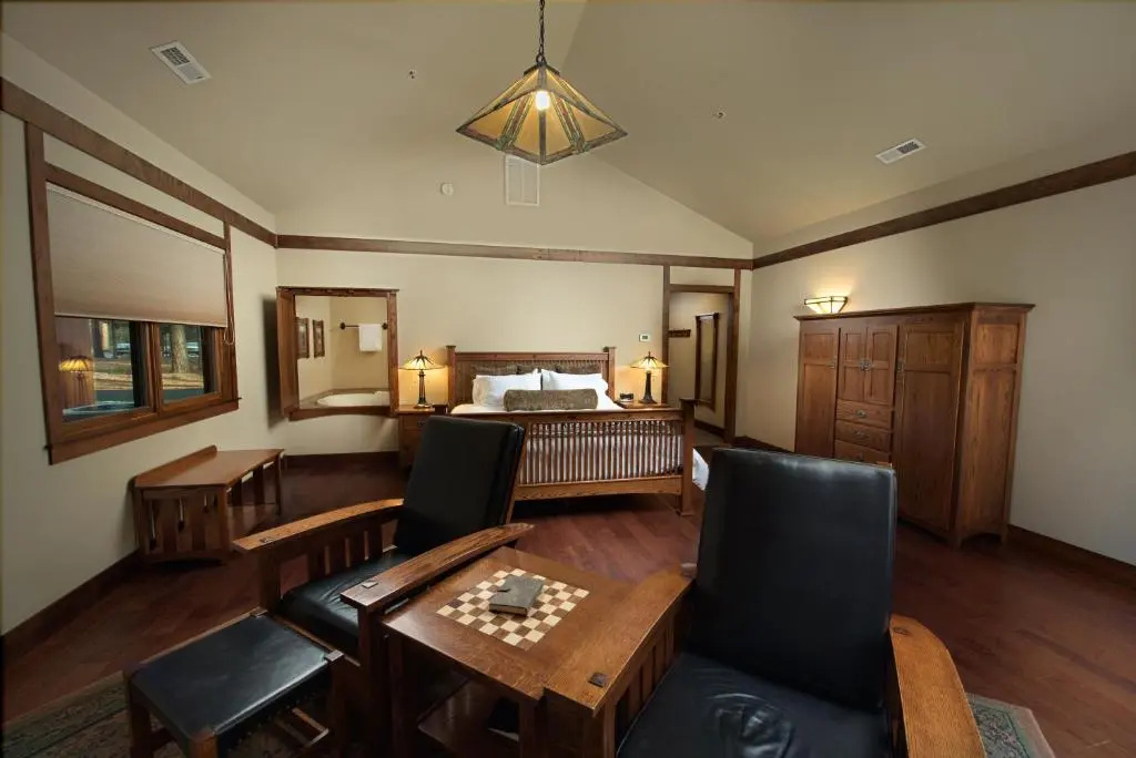 photo 1 of FivePine Lodge & Spa
