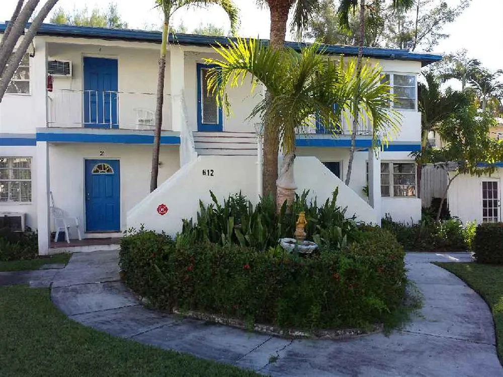 photo 1 of Flagship Hotel Fort Lauderdale
