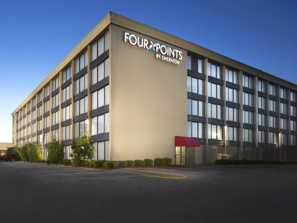 photo 1 of Four Points by Sheraton Kansas City Airport