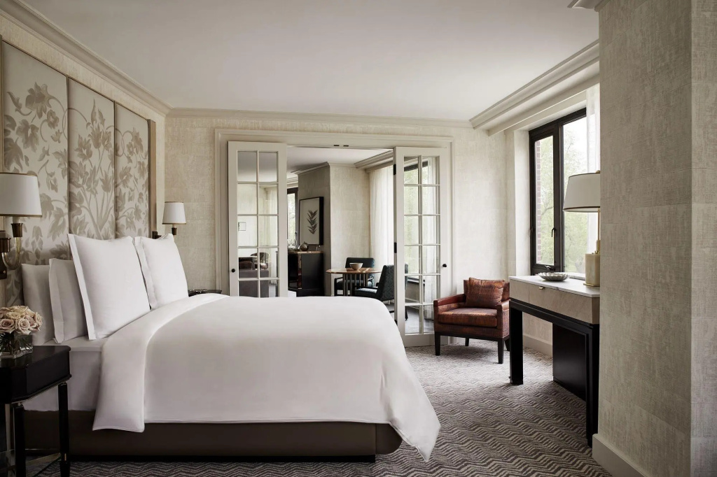 photo 1 of Four Seasons Hotel Boston