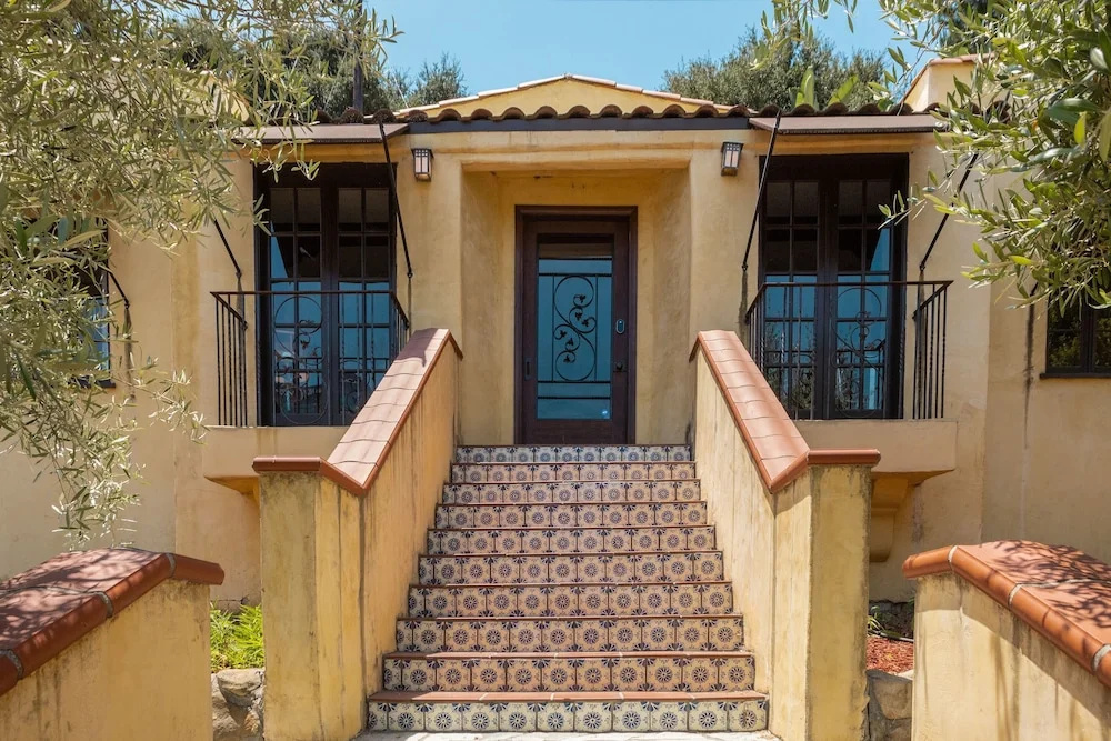 photo 1 of Fredonia by Avantstay Great Views of Studio City