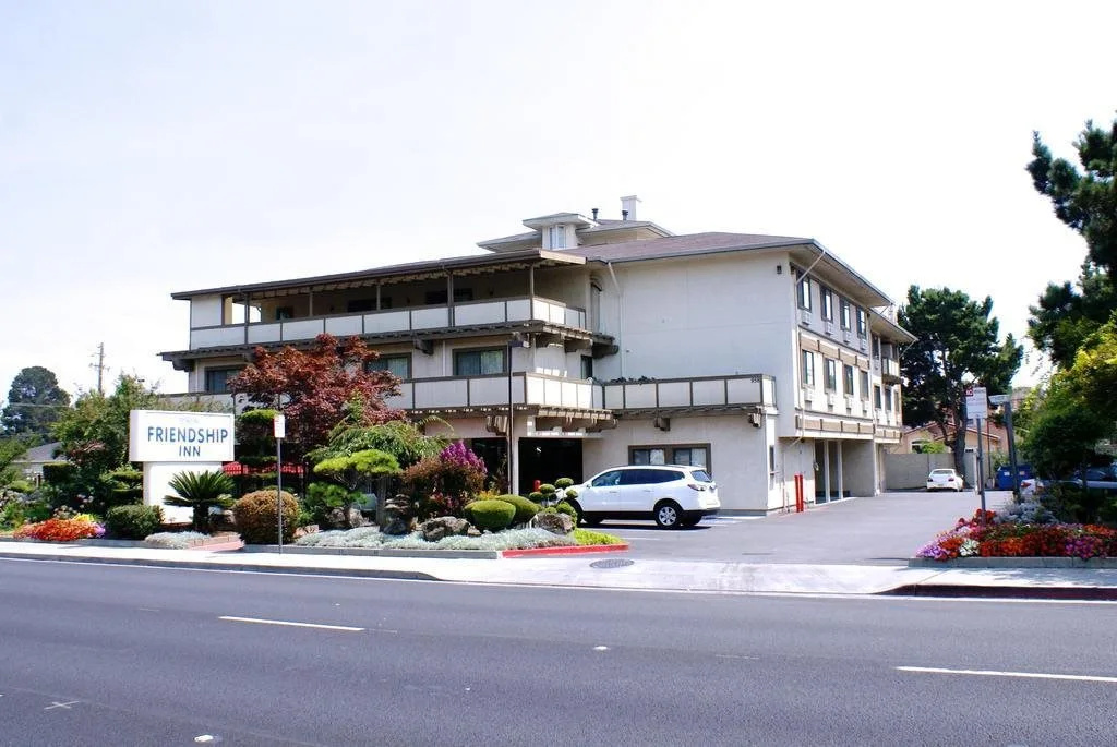 photo 1 of Friendship Inn
