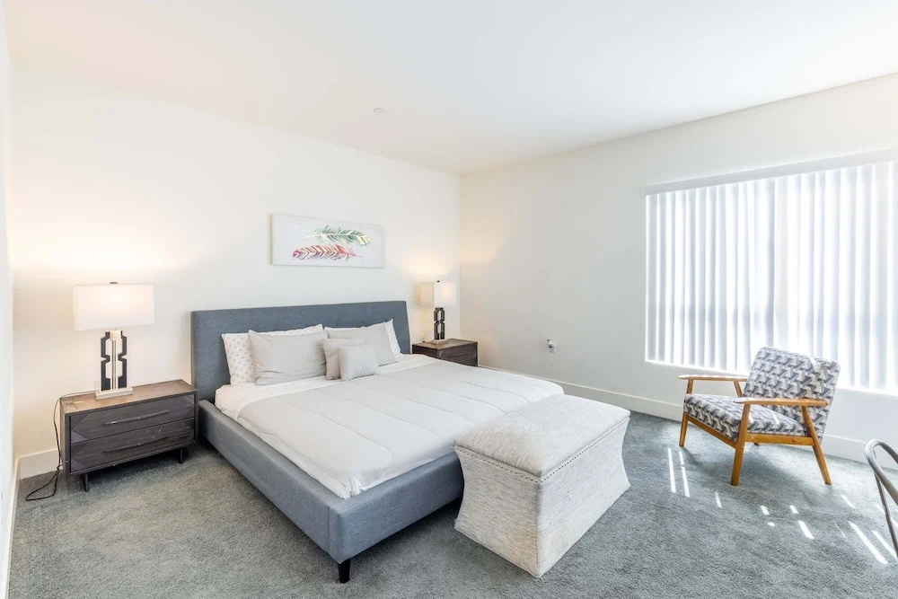 photo 1 of Fully Furnished 3br Apartment On Poinsettia Pl 3 Bedroom Apts by RedAwning