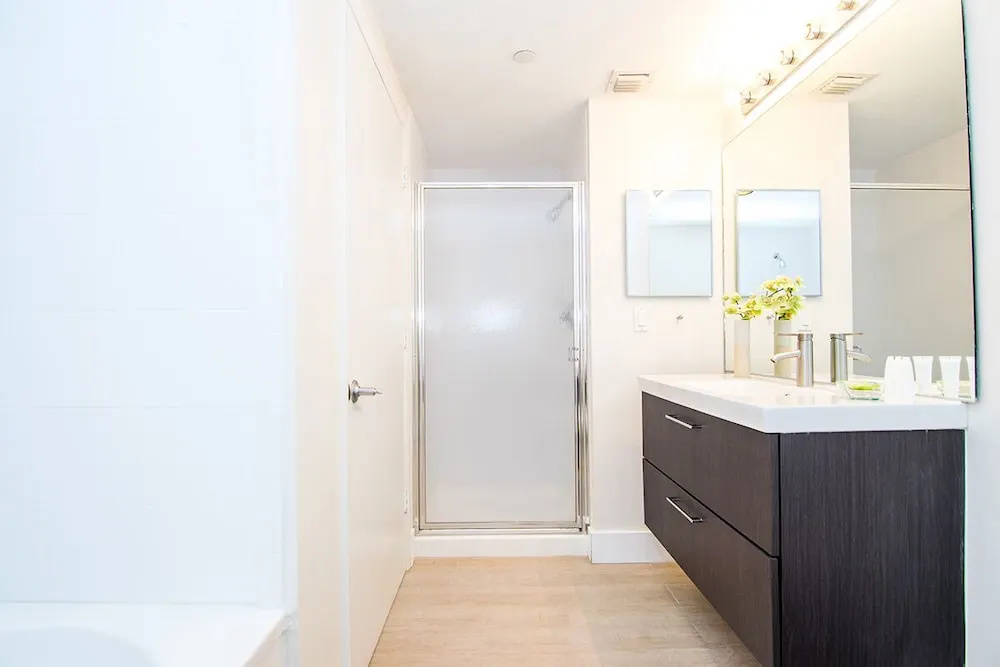 photo 1 of G. Bay Premium Condominium 2 Bedrooms 2 Bathrooms Condo