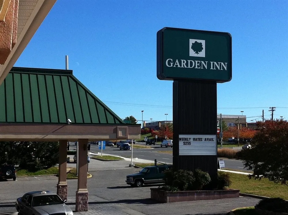 photo 1 of Garden Inn