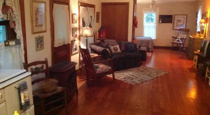 photo 1 of Gardener's Cottage