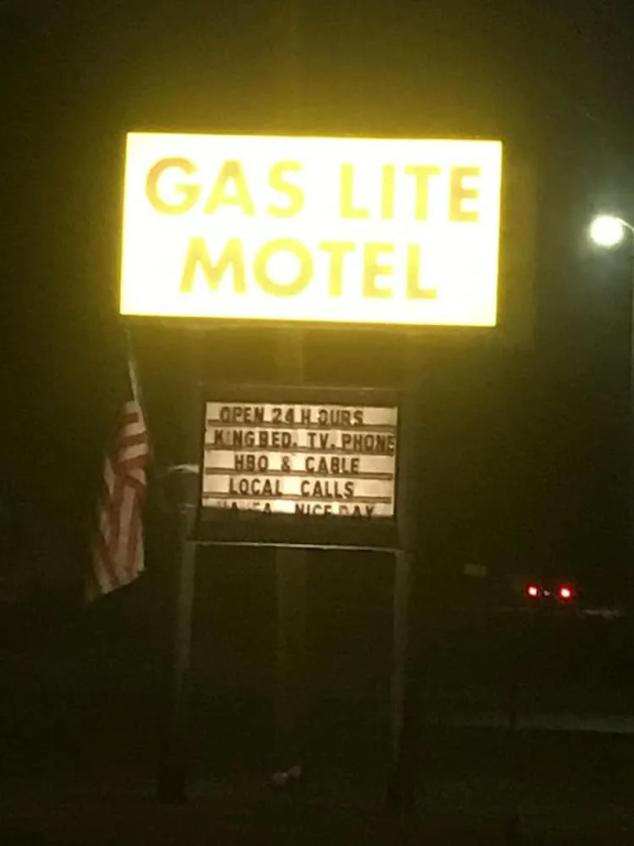 photo 1 of Gas Lite Motel