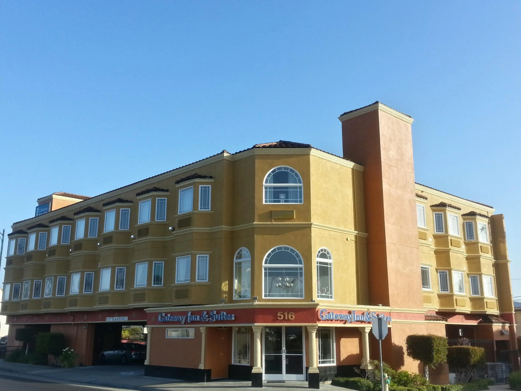 photo 1 of Gateway Inn & Suites San Francisco SFO Airport