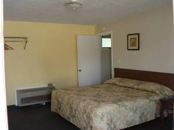 photo 1 of Geneva Inn
