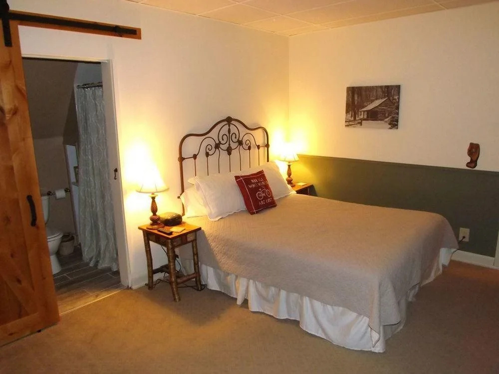 photo 1 of Geyser Lodge