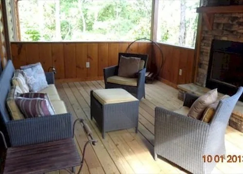 photo 1 of Gileads Balm Cabin