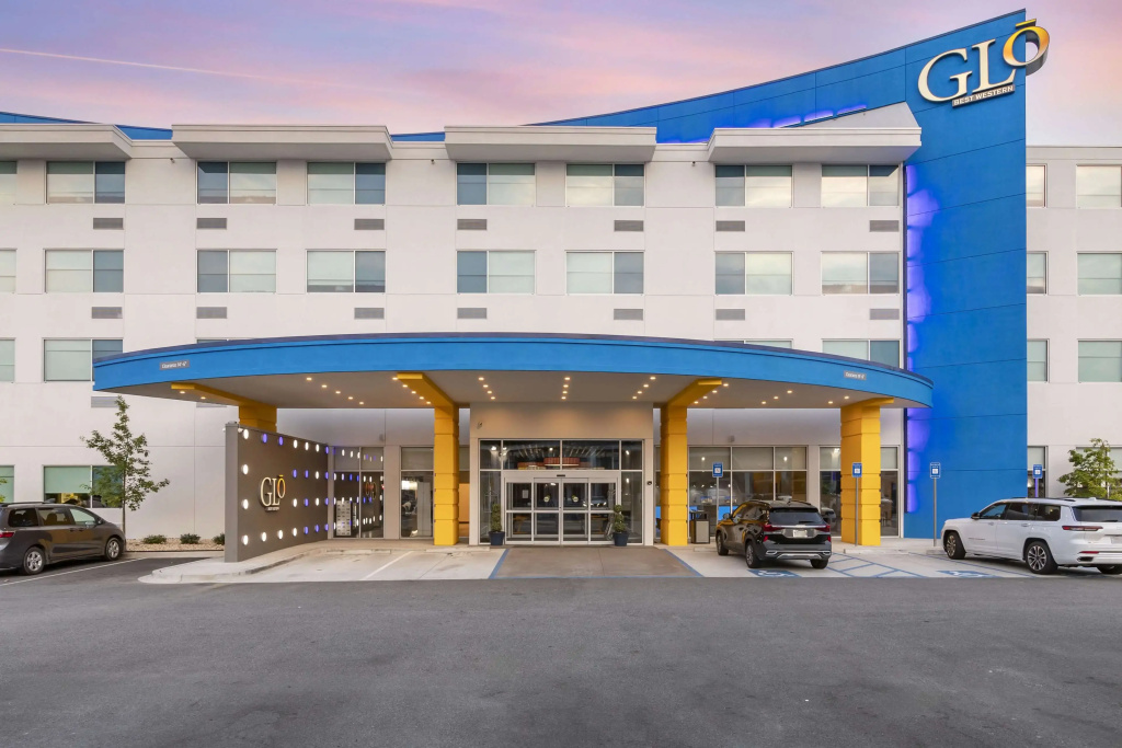 photo 1 of GL¿ Best Western  Savannah-Gateway I-95