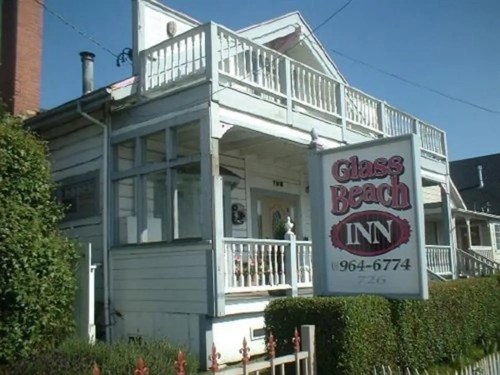 photo 1 of Glass Beach Inn