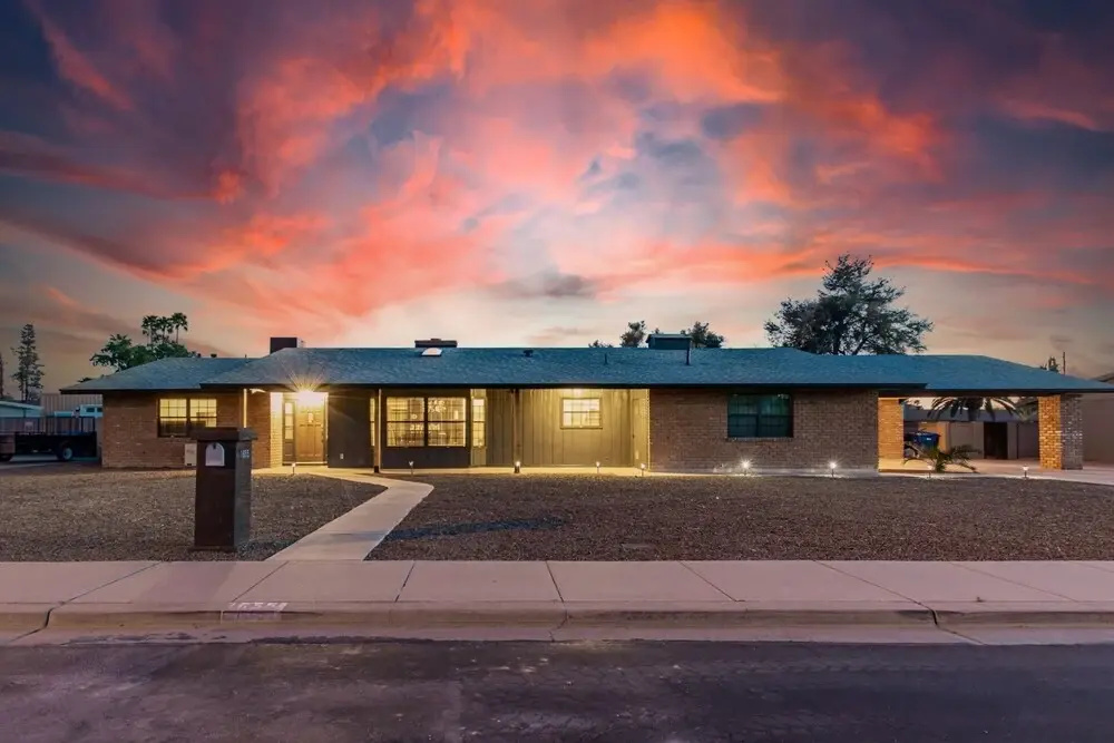 photo 1 of Glencove Mesa 4 Bedroom Home by RedAwning
