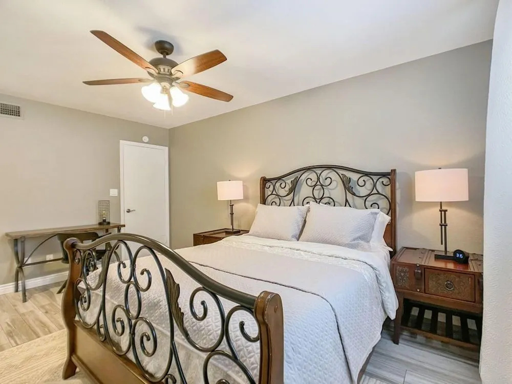 photo 1 of Glendale Charm by Casago