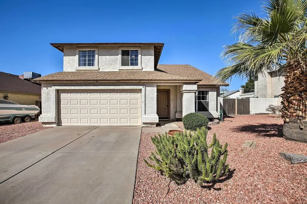 photo 1 of 1 Mi to State Farm Stadium: Home w/ Pool & Grill!