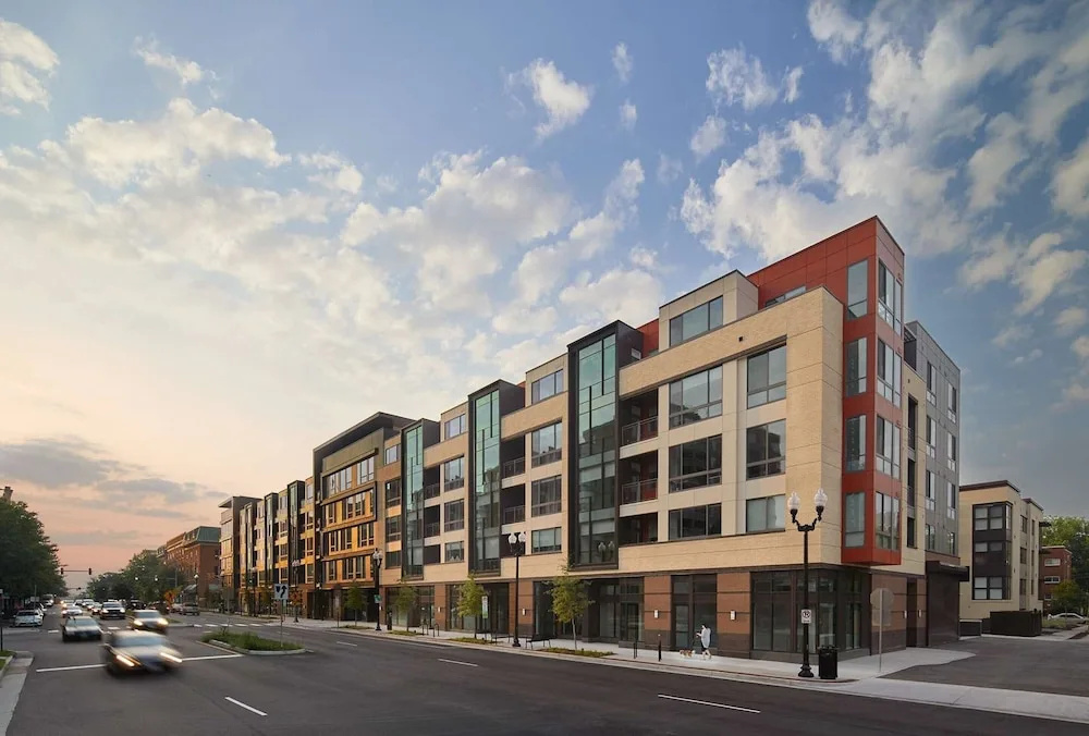 photo 1 of Global Luxury Suites Clarendon Metro