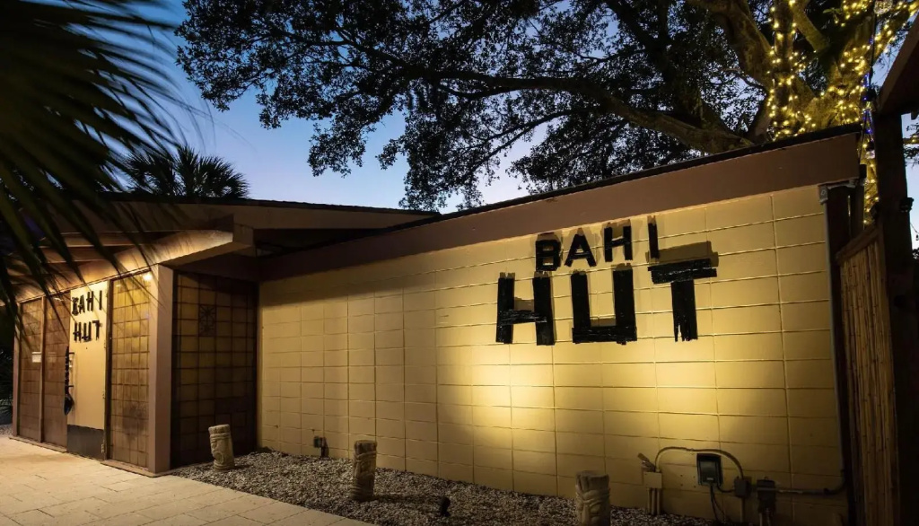 photo 1 of Golden Host Resort - Sarasota