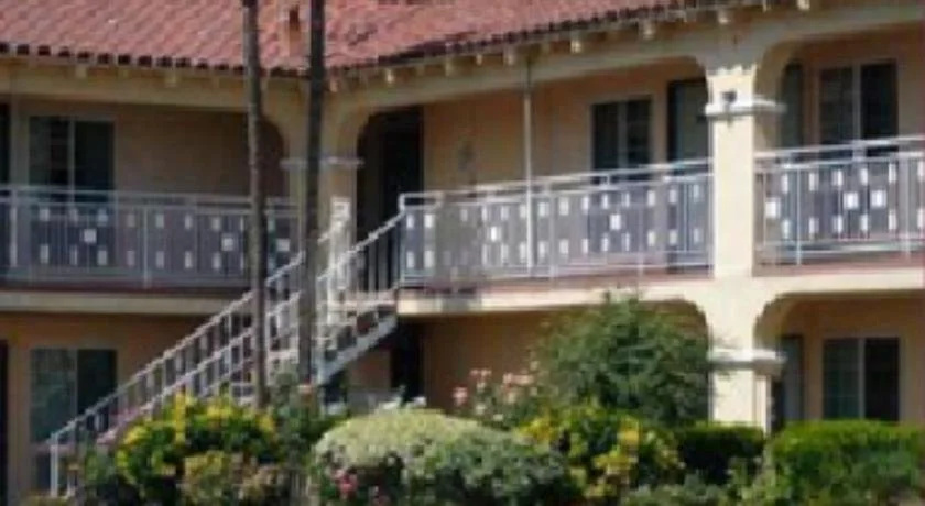 photo 1 of Golden Star Inn