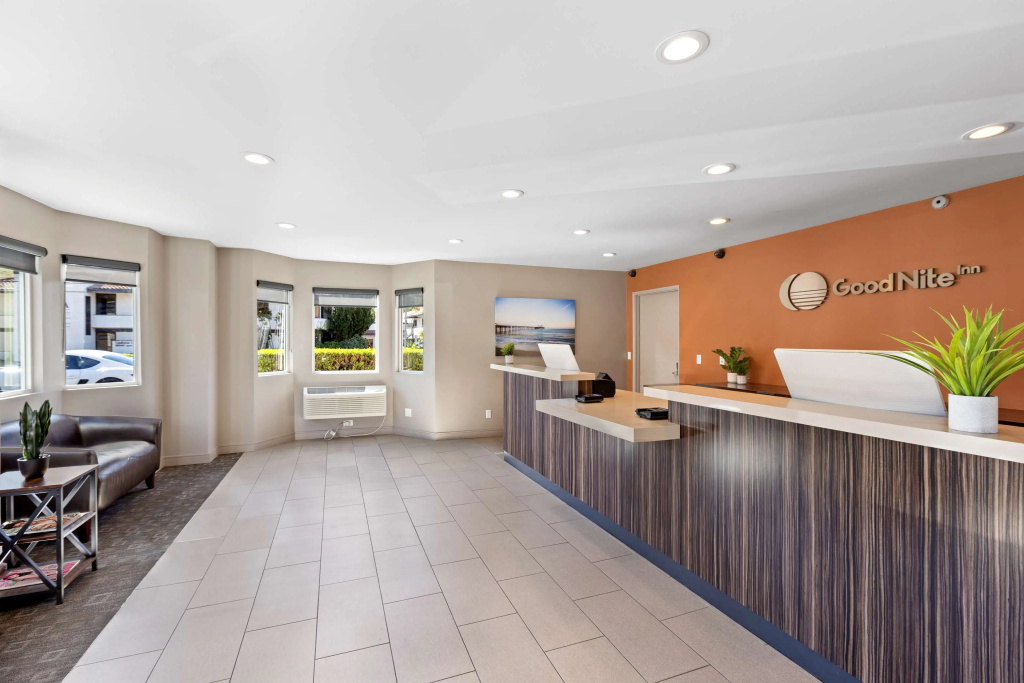 photo 1 of Good Nite Inn - Calabasas