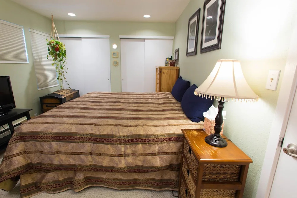 photo 1 of Gorgeous 2 Bedroom Sanctuary With Hot Tub