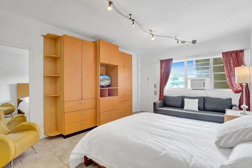 photo 1 of Gorgeous Apartment walking distance to Beach!!