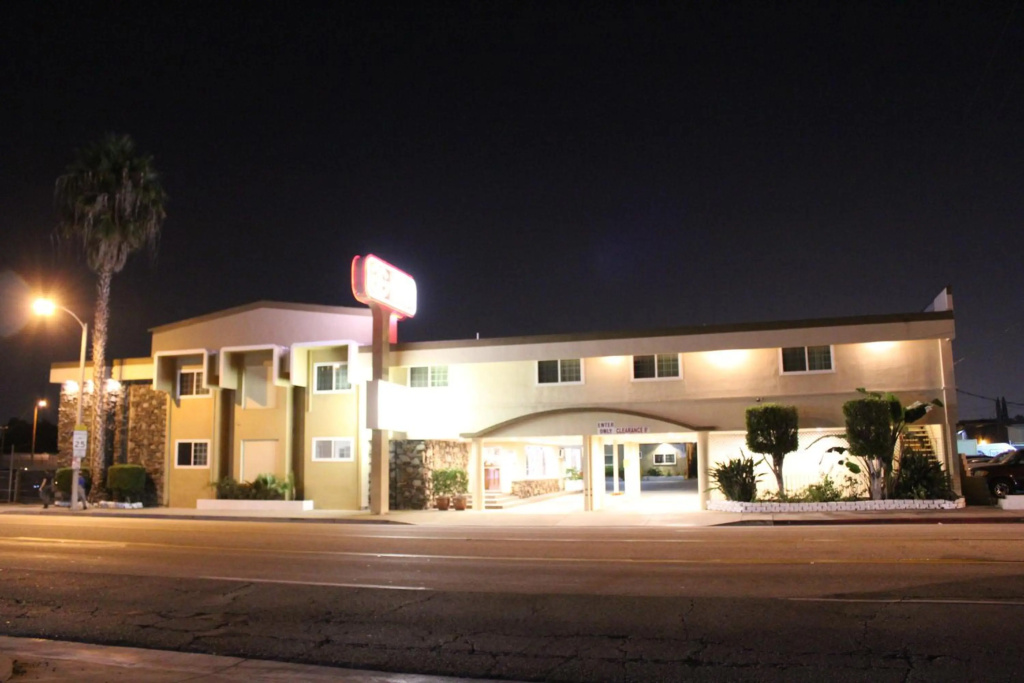 photo 1 of Grand Inn