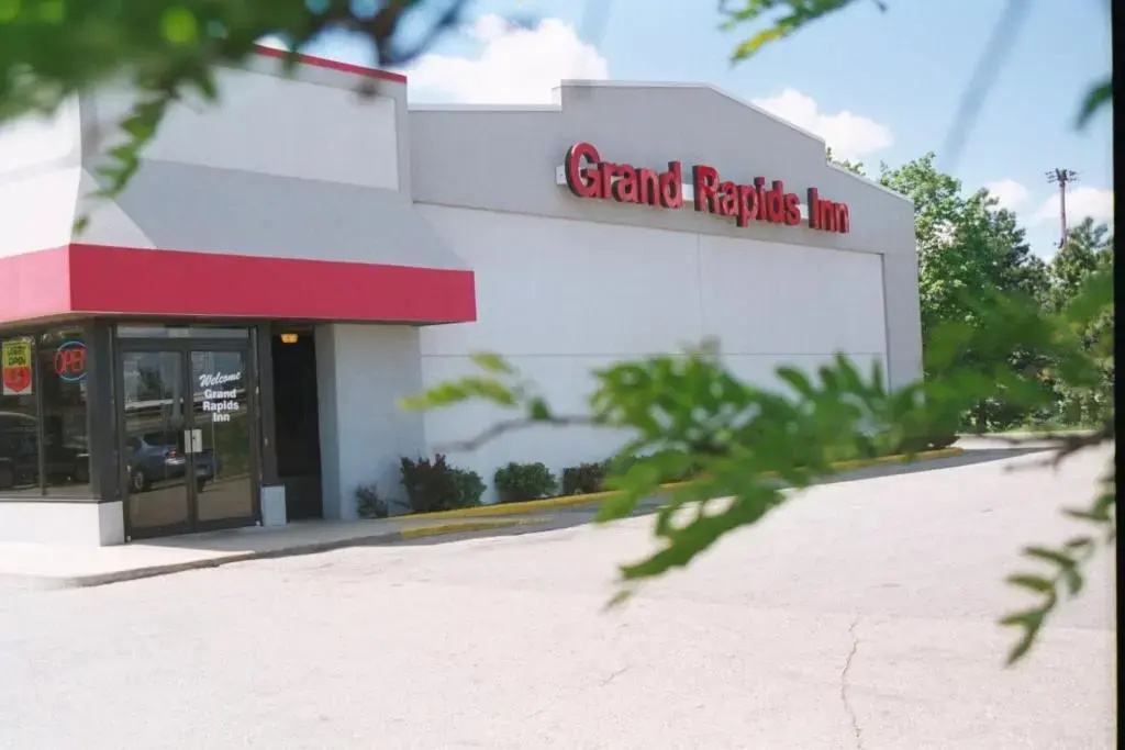 photo 1 of Grand Rapids Inn