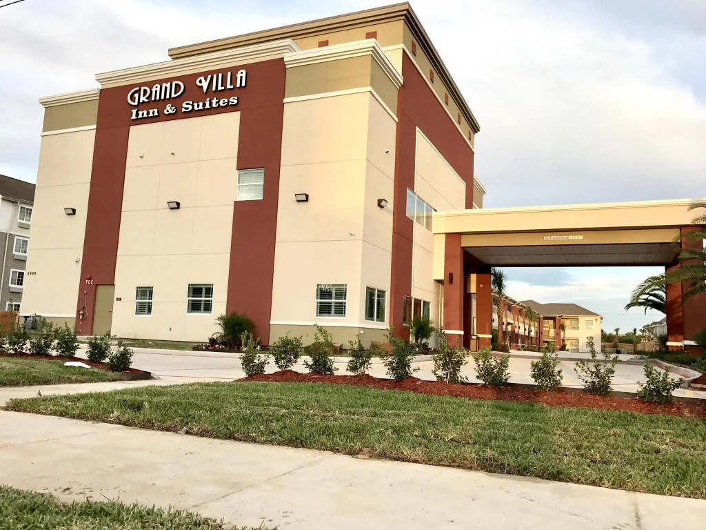 photo 1 of Grand Villa Inn & Suites Chinatown