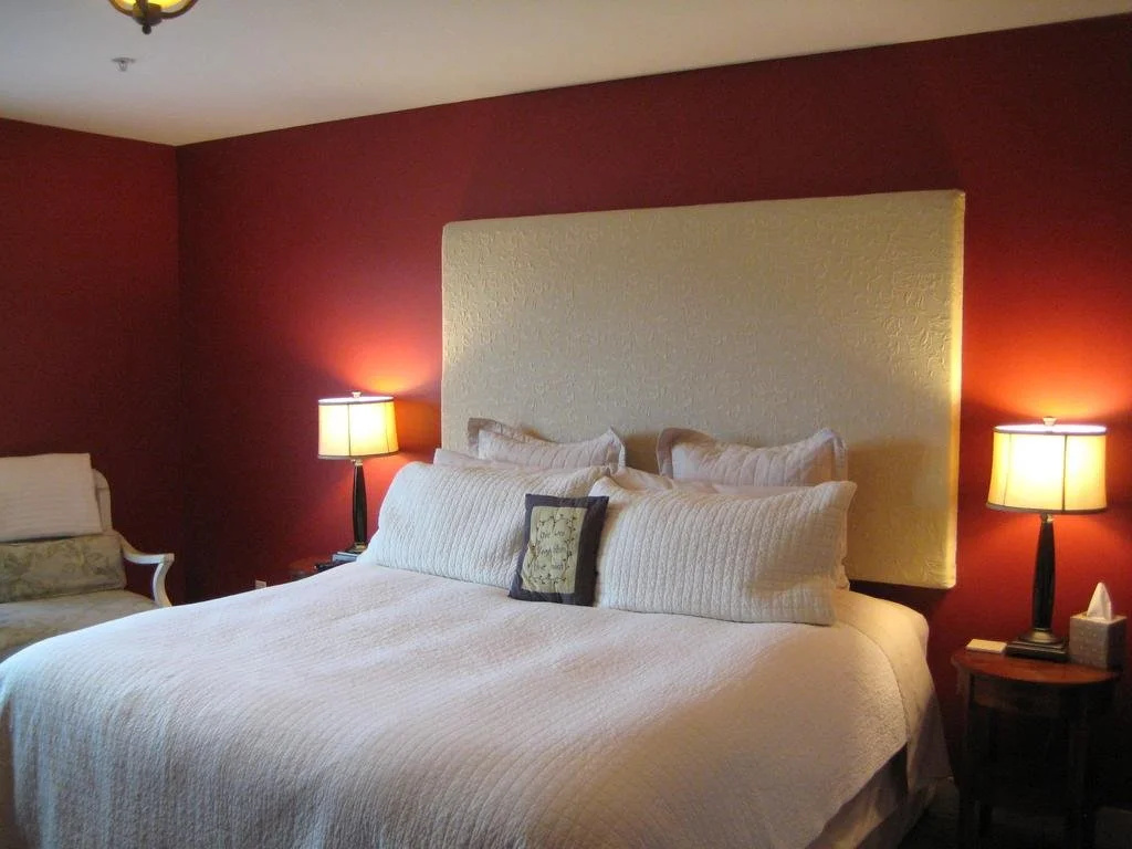 photo 1 of Granite Hills Inn