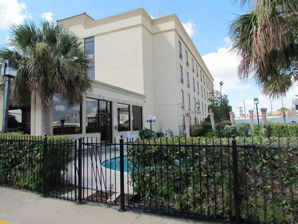 photo 1 of Great Value Inn