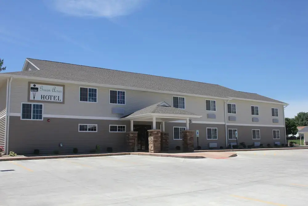 photo 1 of Green Acres Hotel