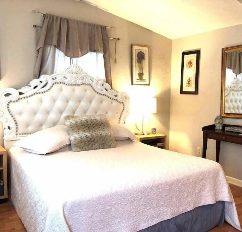 photo 1 of Greenock Manor