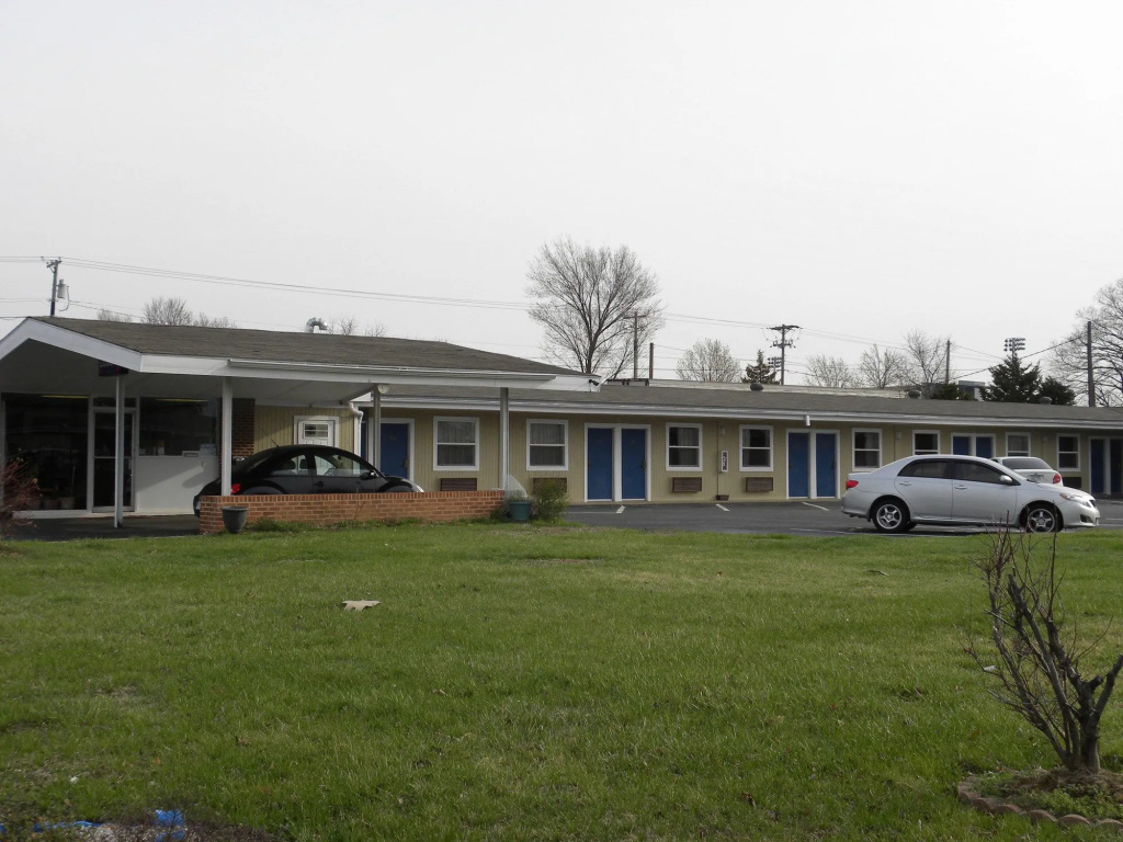 photo 1 of Guest Inn