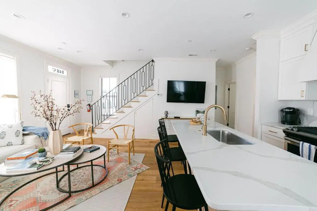 photo 1 of Guesthouse Charleston WEST 242 B and C