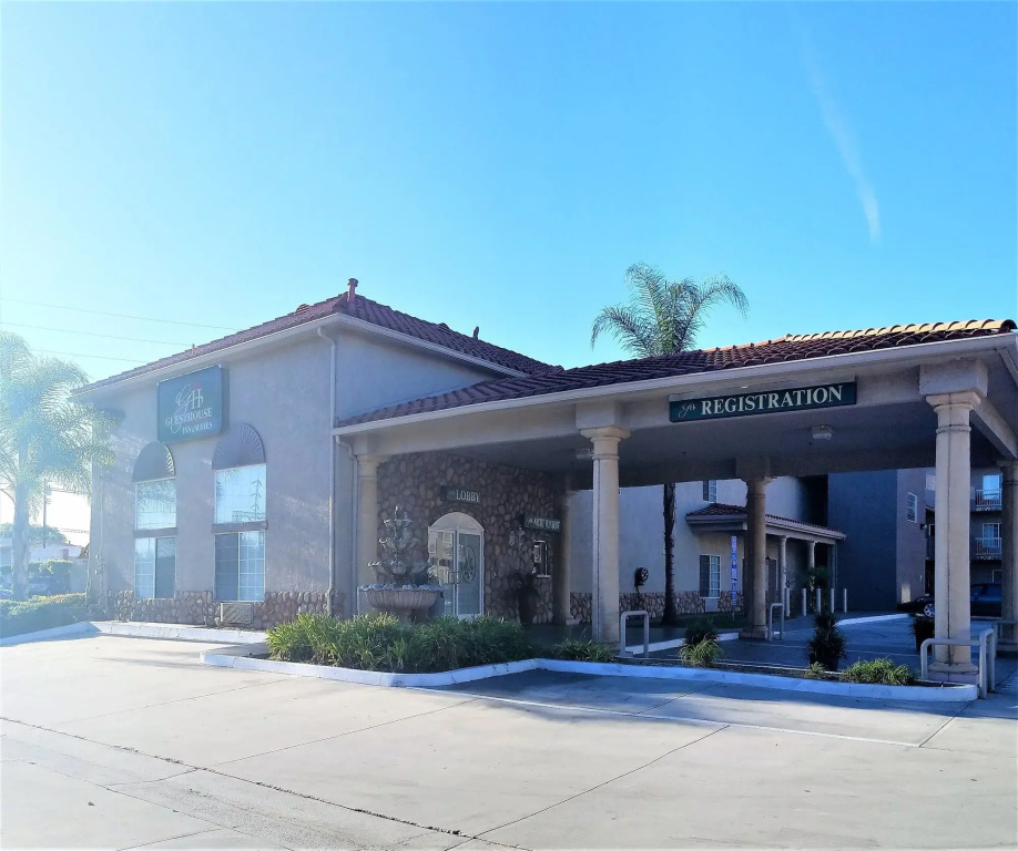 photo 1 of Mid City Inn and Suites