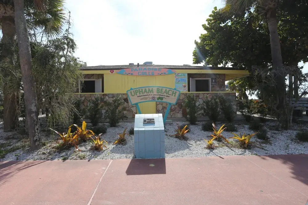 photo 1 of Gulf Winds Beach Resort